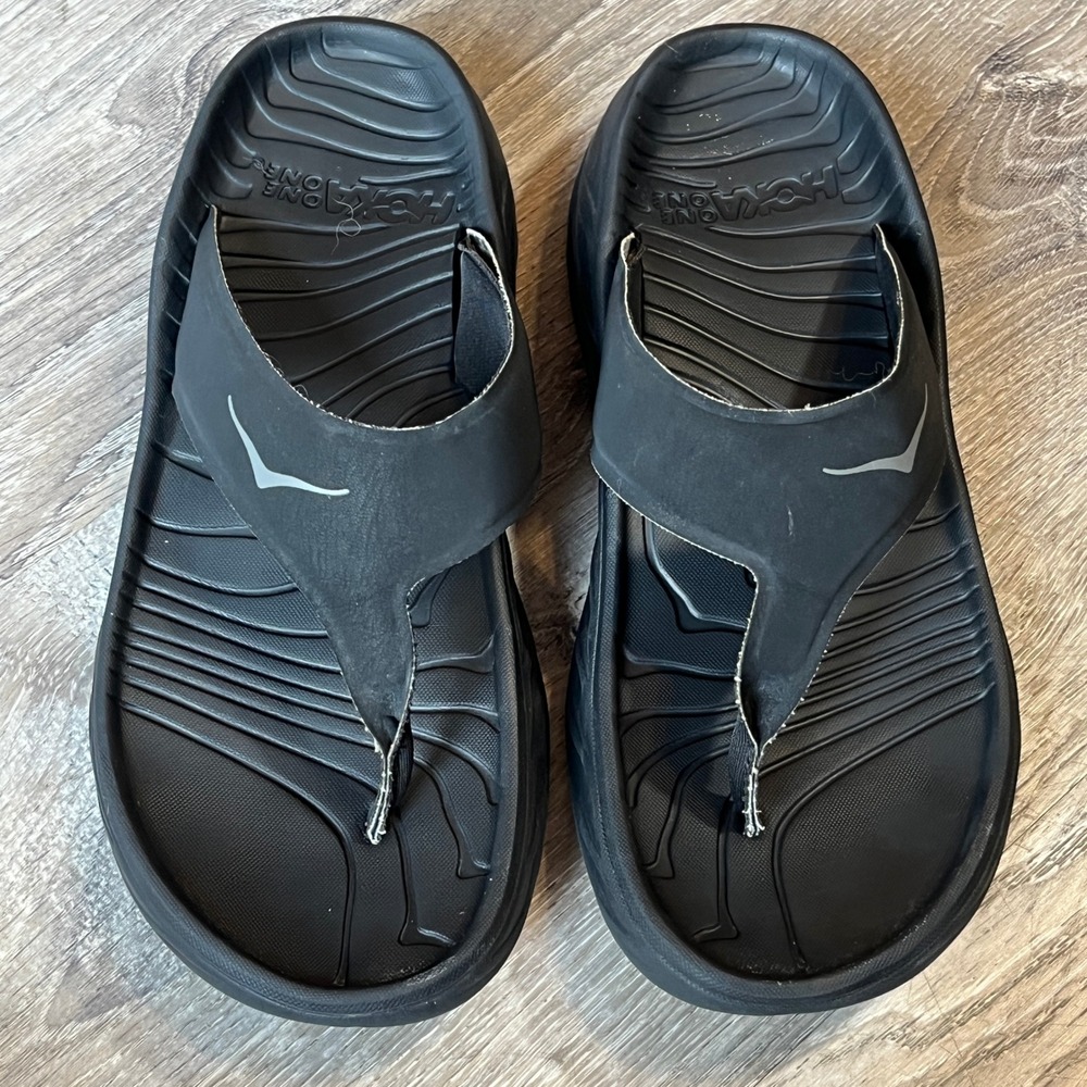 Hoka One One Ora Recovery Flip Sandals Black Anthracite Womens 9 Mens 7 1099676
